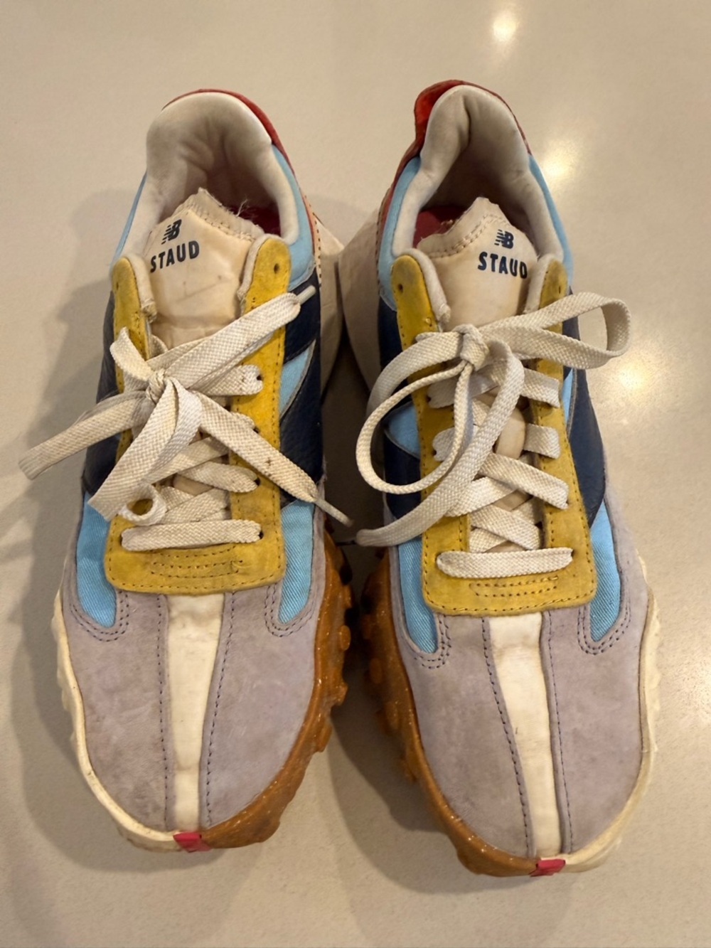 NEW BALANCE x STAUD XC72
